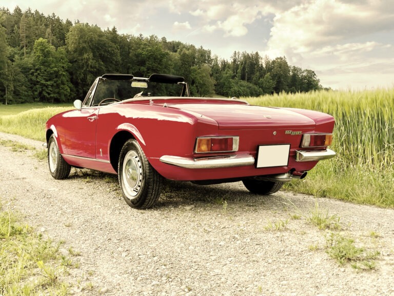 Fiat 124 Sport Spider Cabriolet Swiss Classic Drives